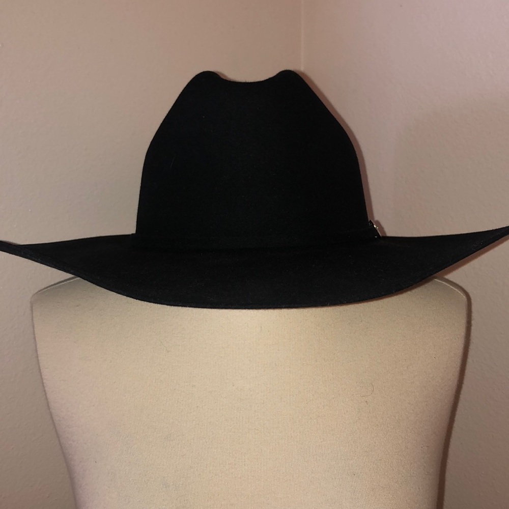 Men’s cowboy hat
